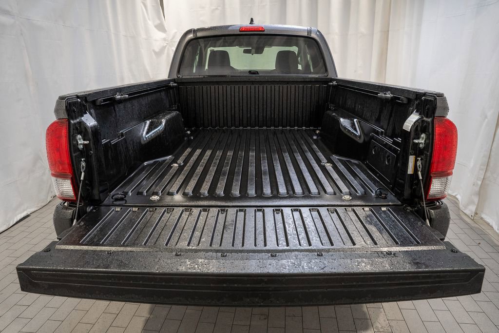 Certified 2022 Toyota Tacoma SR image 6