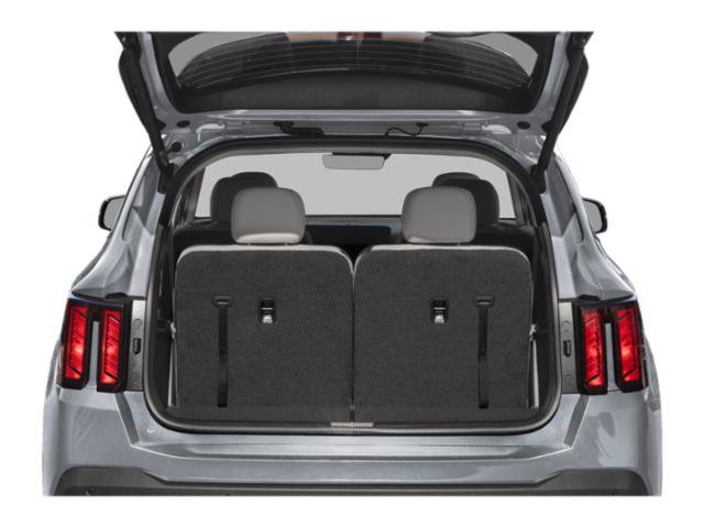 Used 2025 Kia Sorento EX w/ Panoramic Sunroof Package image 13