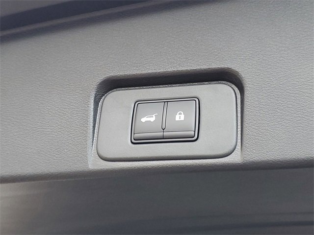 New 2026 Nissan Rogue SV image 9