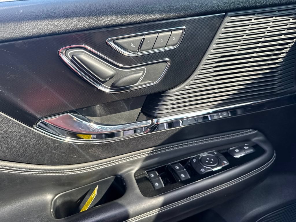 Used 2020 Lincoln Corsair AWD w/ Equipment Group 101A image 26