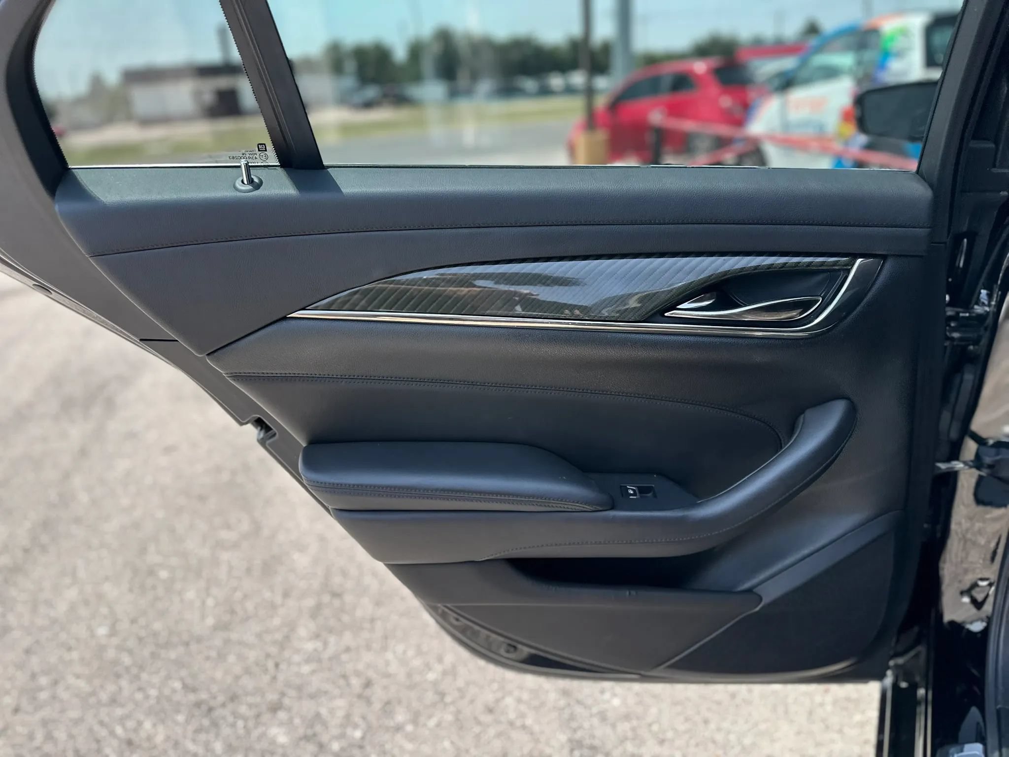 Used 2015 Cadillac CTS Luxury RWD image 21