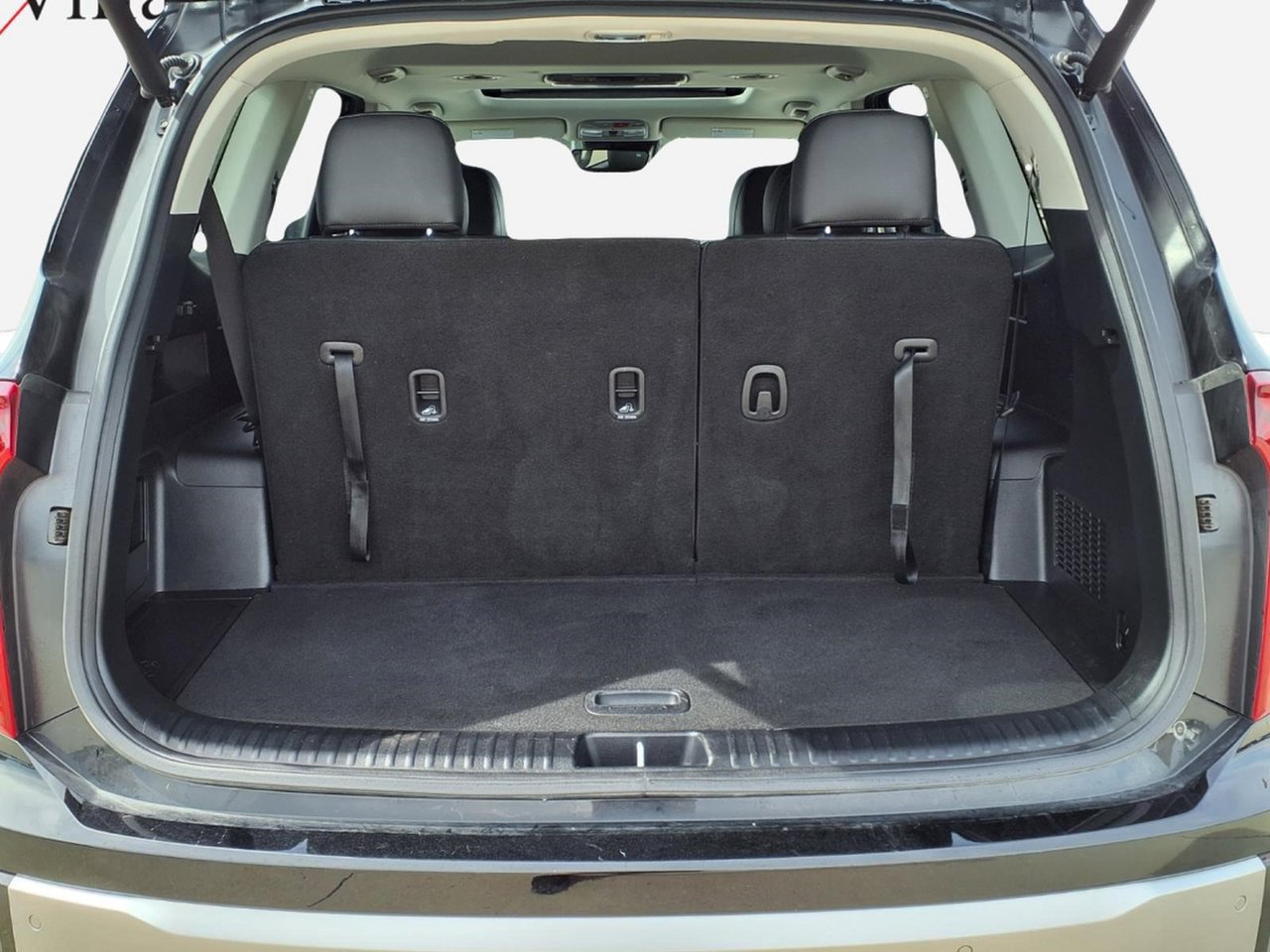 Used 2025 Kia Telluride S AWD/4WD image 5