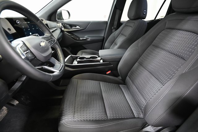 Used 2025 Chevrolet Equinox LT image 7