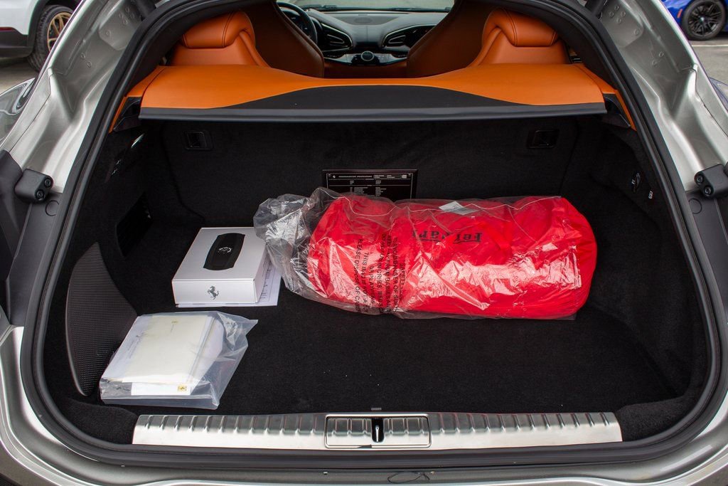 Used 2025 Ferrari Purosangue image 23