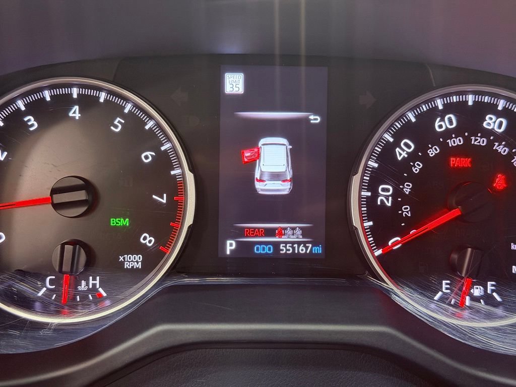 Used 2022 Toyota RAV4 XLE AWD/4WD image 24