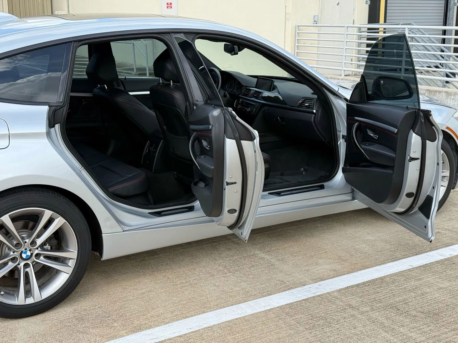 Used 2015 BMW 328i Gran Turismo xDrive image 21