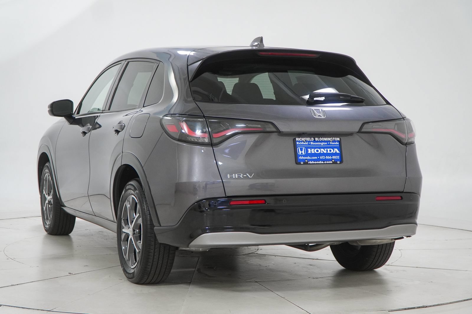 Certified 2024 Honda HR-V EX-L image 7