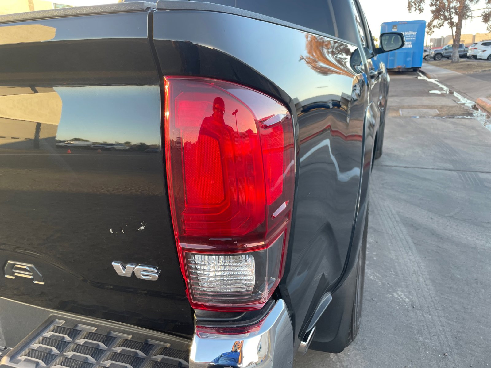Used 2019 Toyota Tacoma SR5 RWD image 28