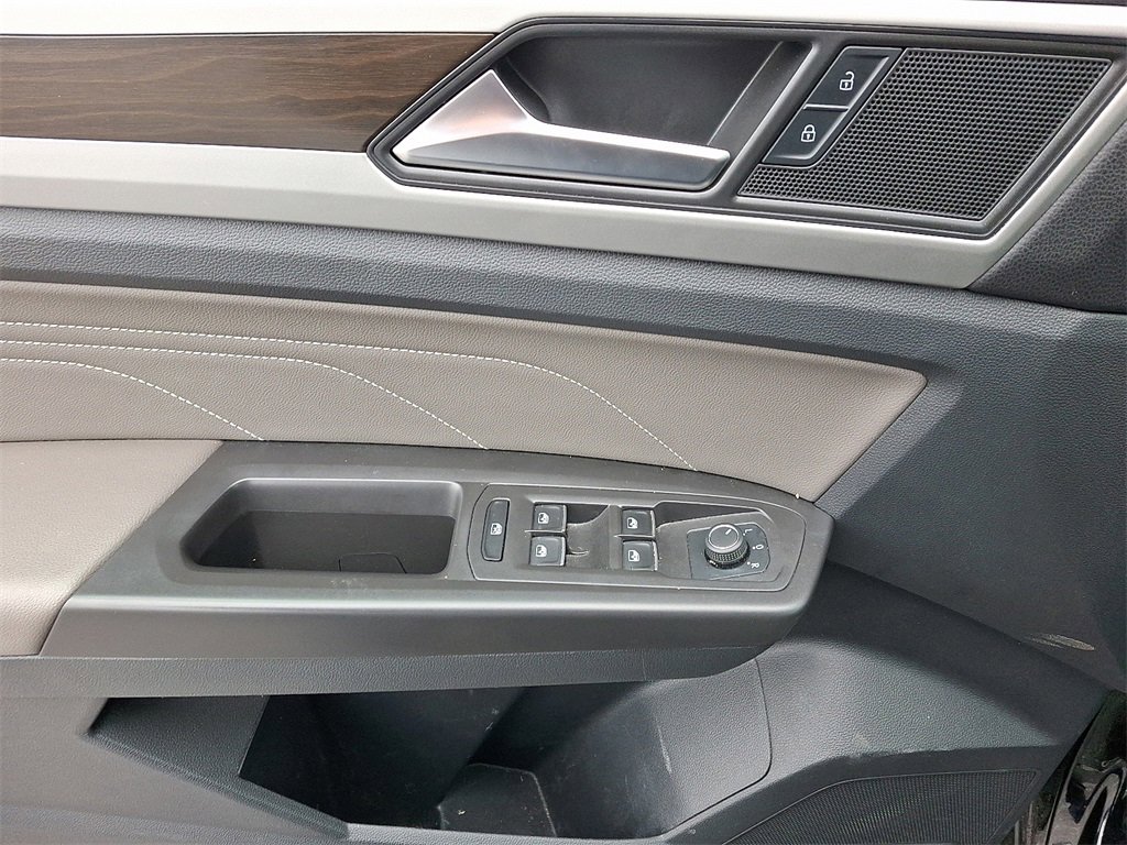 Used 2022 Volkswagen Atlas SE image 15