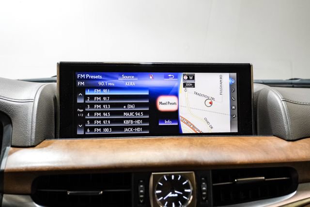 Used 2018 Lexus LX 570 4WD w/ Luxury Package image 40