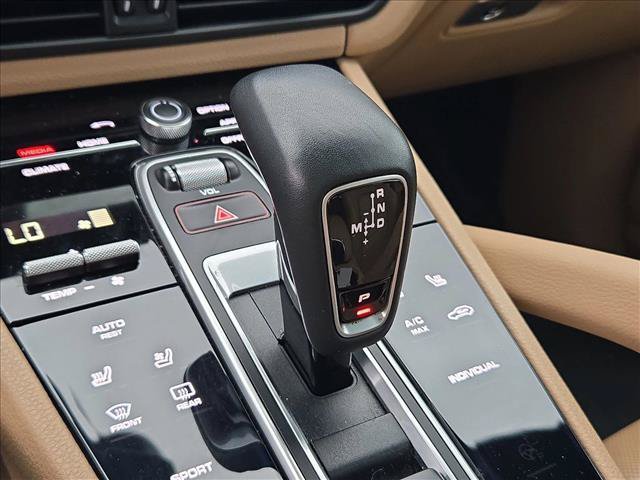 Used 2019 Porsche Cayenne AWD/4WD image 11