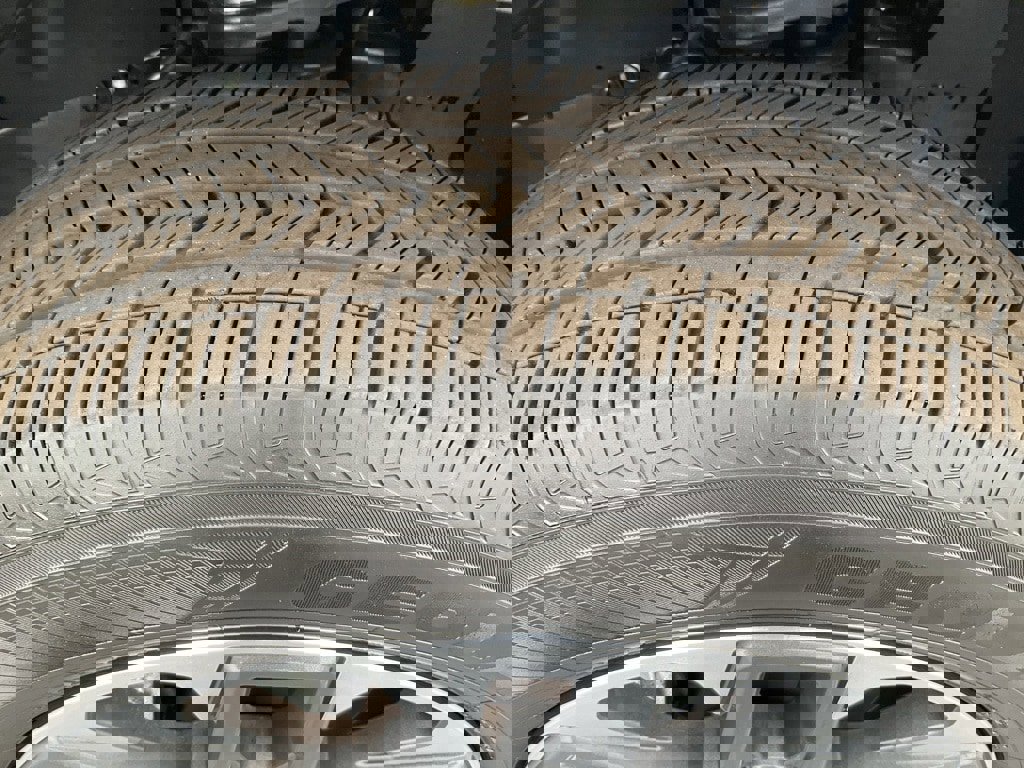 Used 2025 Toyota Tundra Limited image 25