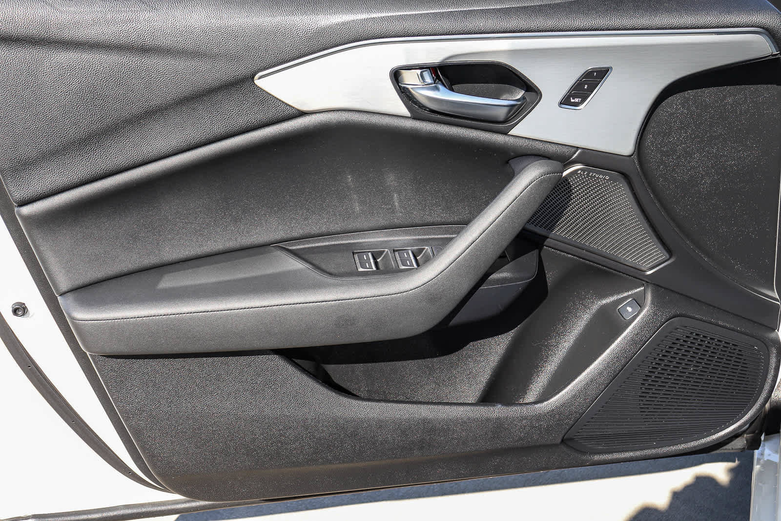 Used 2023 Acura TLX w/ Technology Package FWD image 24