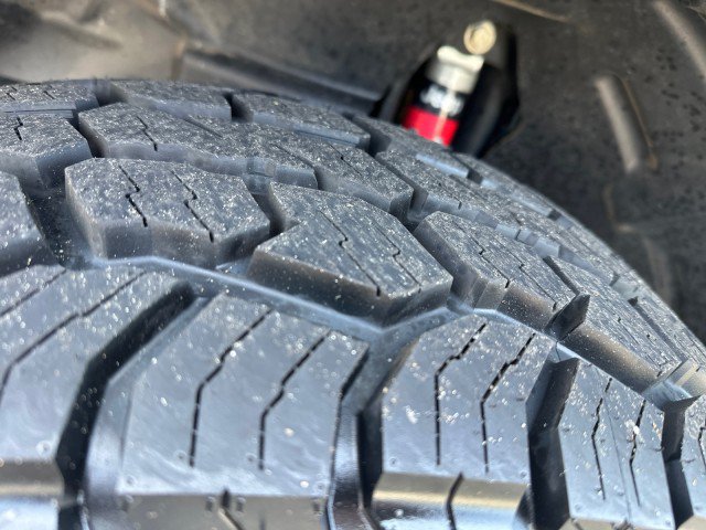 Used 2021 Jeep Gladiator Rubicon AWD/4WD image 11