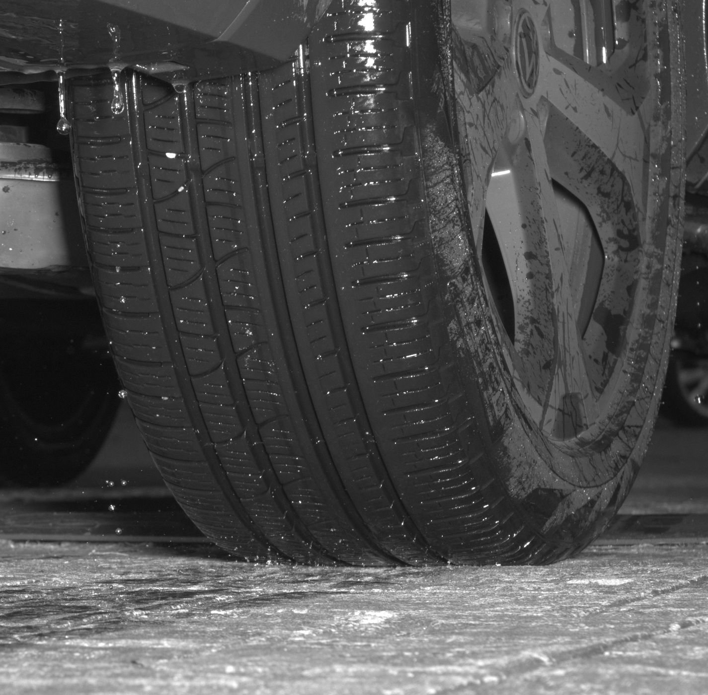 Used 2026 Volkswagen Tiguan SE AWD/4WD image 31