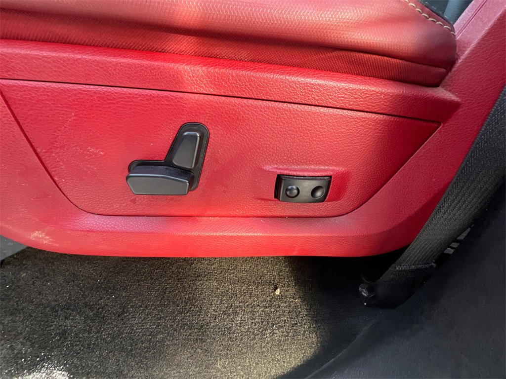 Used 2017 RAM 1500 Rebel w/ Luxury Group image 31