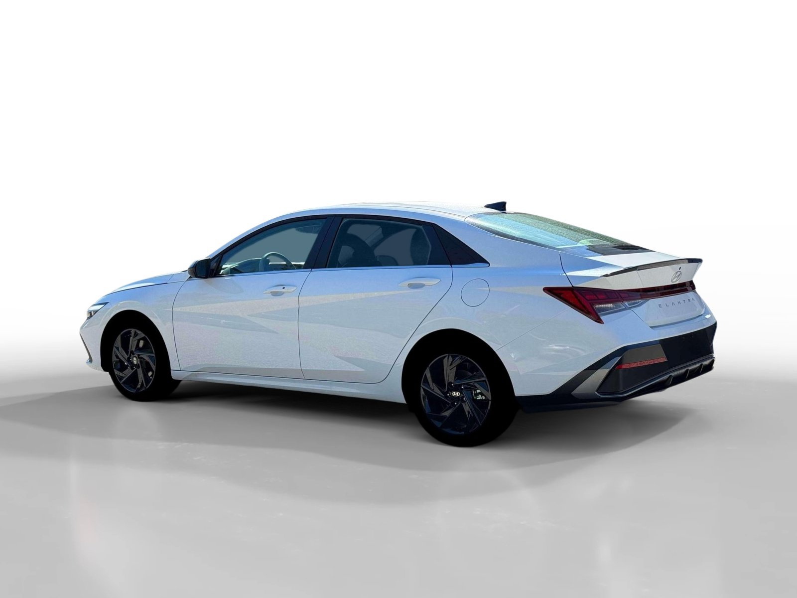 New 2026 Hyundai Elantra SEL Sport Premium FWD image 4