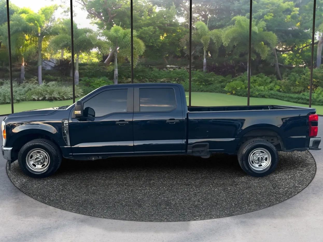 Used 2023 Ford F250 XL w/ 360-Degree Camera Package RWD image 8