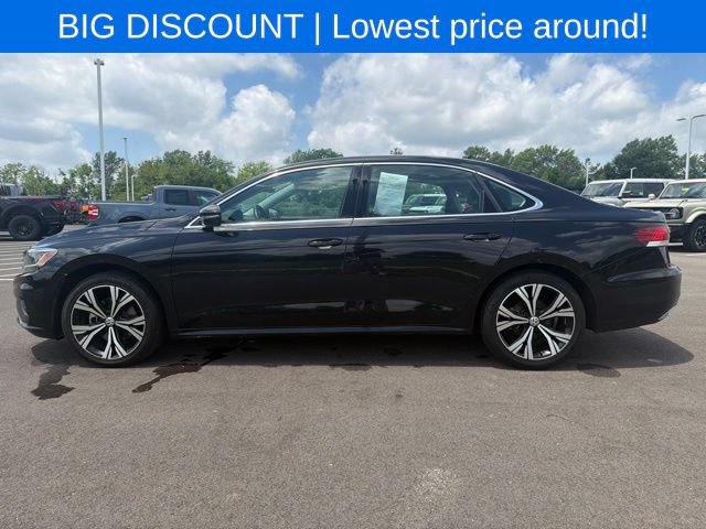 Used 2022 Volkswagen Passat 2.0T SE FWD image 12