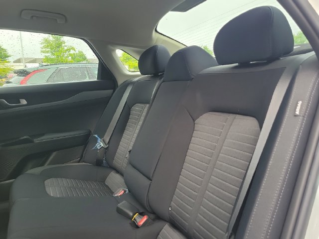 New 2026 Kia K5 LXS FWD image 8