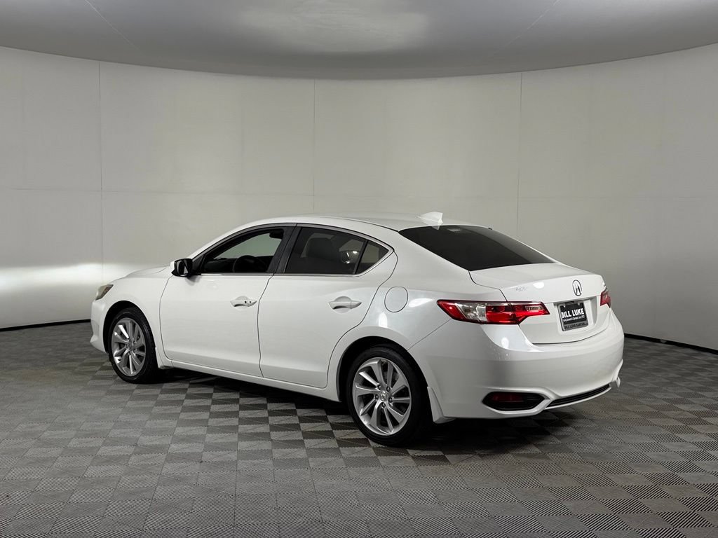 Used 2016 Acura ILX FWD image 8