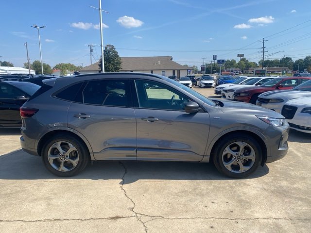 Used 2024 Ford Escape ST-Line image 7