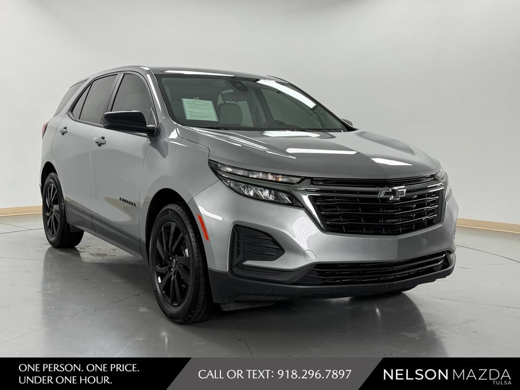 Used 2024 Chevrolet Equinox LS w/ LS Convenience Package FWD image 4
