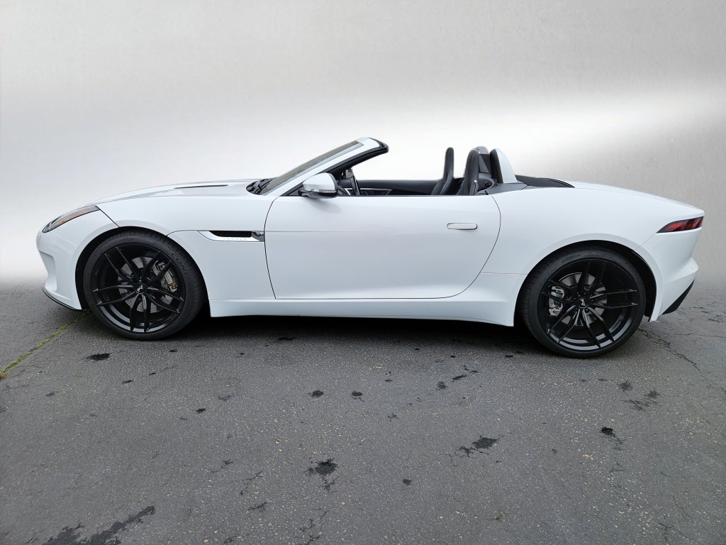 Used 2018 Jaguar F-TYPE Convertible RWD image 6