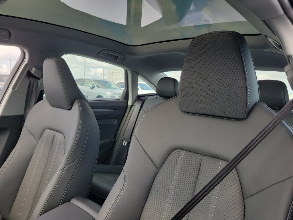 New 2026 Audi A6 Premium Plus AWD/4WD image 16