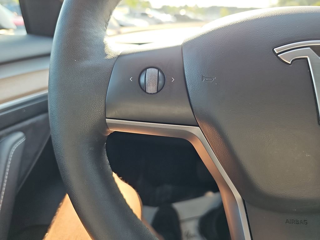 Used 2023 Tesla Model 3 Standard Range RWD image 21