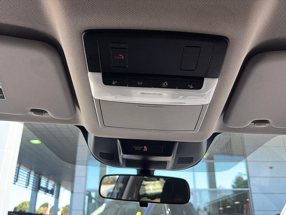 Certified 2025 Nissan Rogue SV AWD/4WD image 35