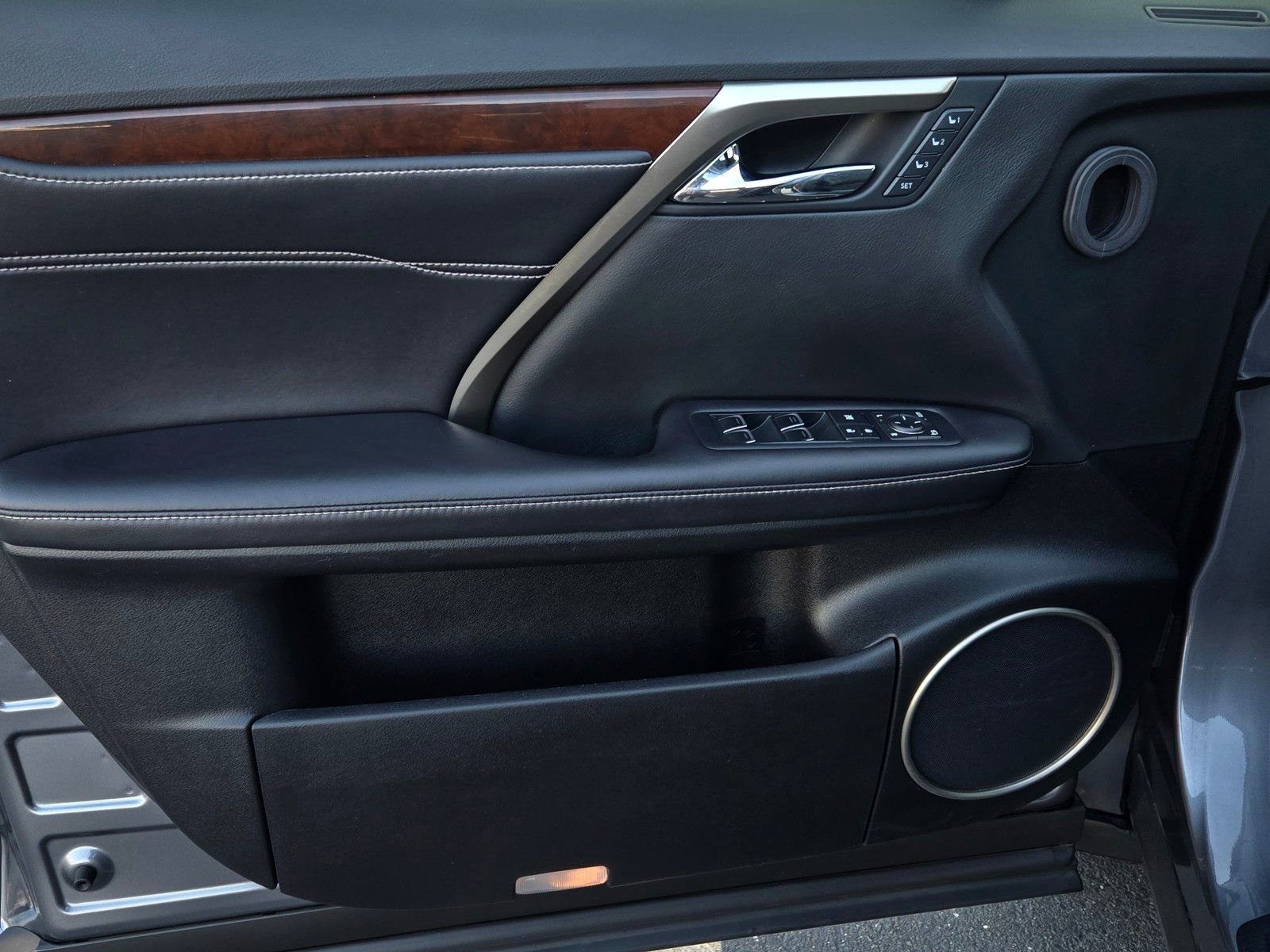 Used 2016 Lexus RX 350 AWD w/ Premium Package image 8