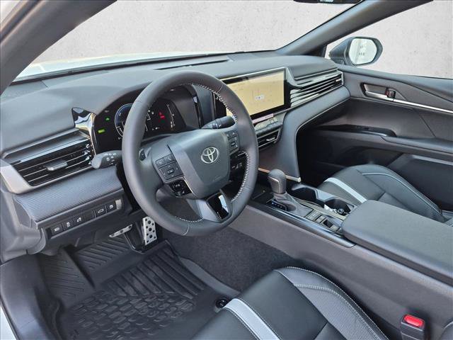 New 2026 Toyota Camry Hybrid AWD/4WD image 3