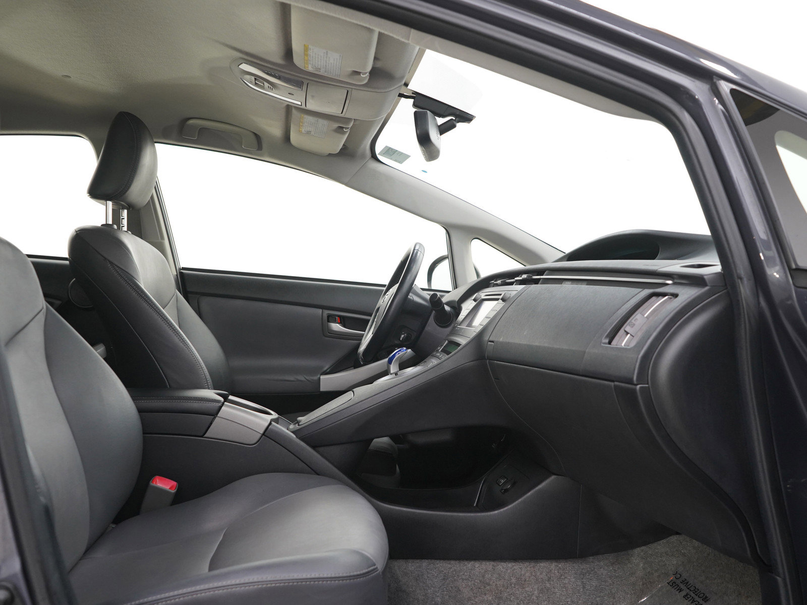 Used 2013 Toyota Prius Four FWD image 11