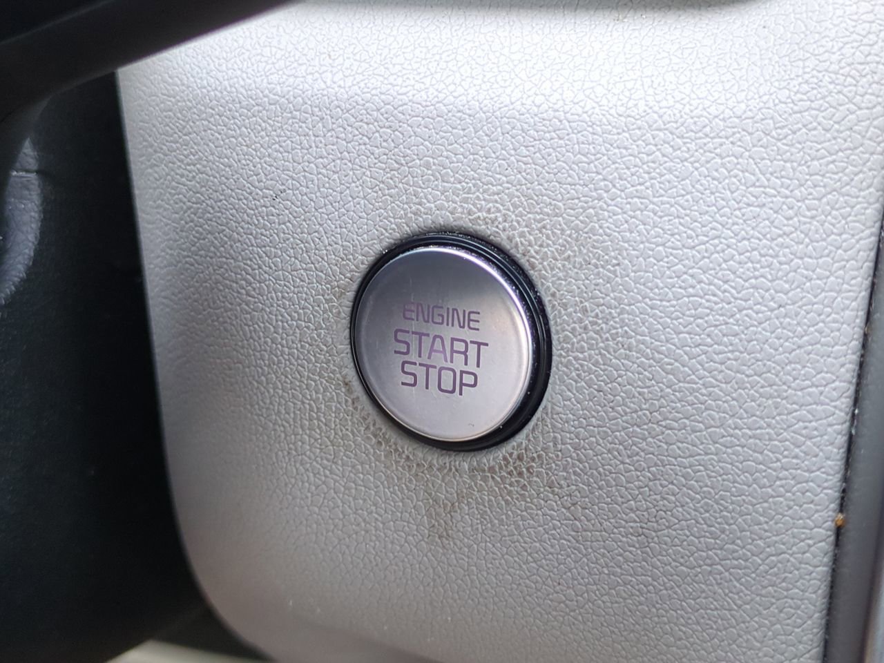Used 2022 Kia Sorento EX w/ Panoramic Sunroof Package image 29