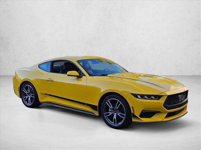 Used 2024 Ford Mustang Premium image 3