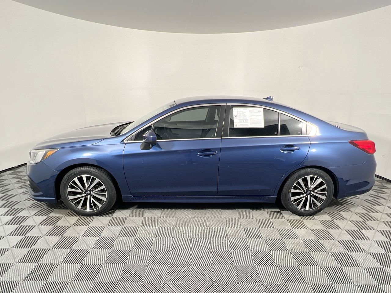 Used 2019 Subaru Legacy 2.5i Premium AWD/4WD image 6