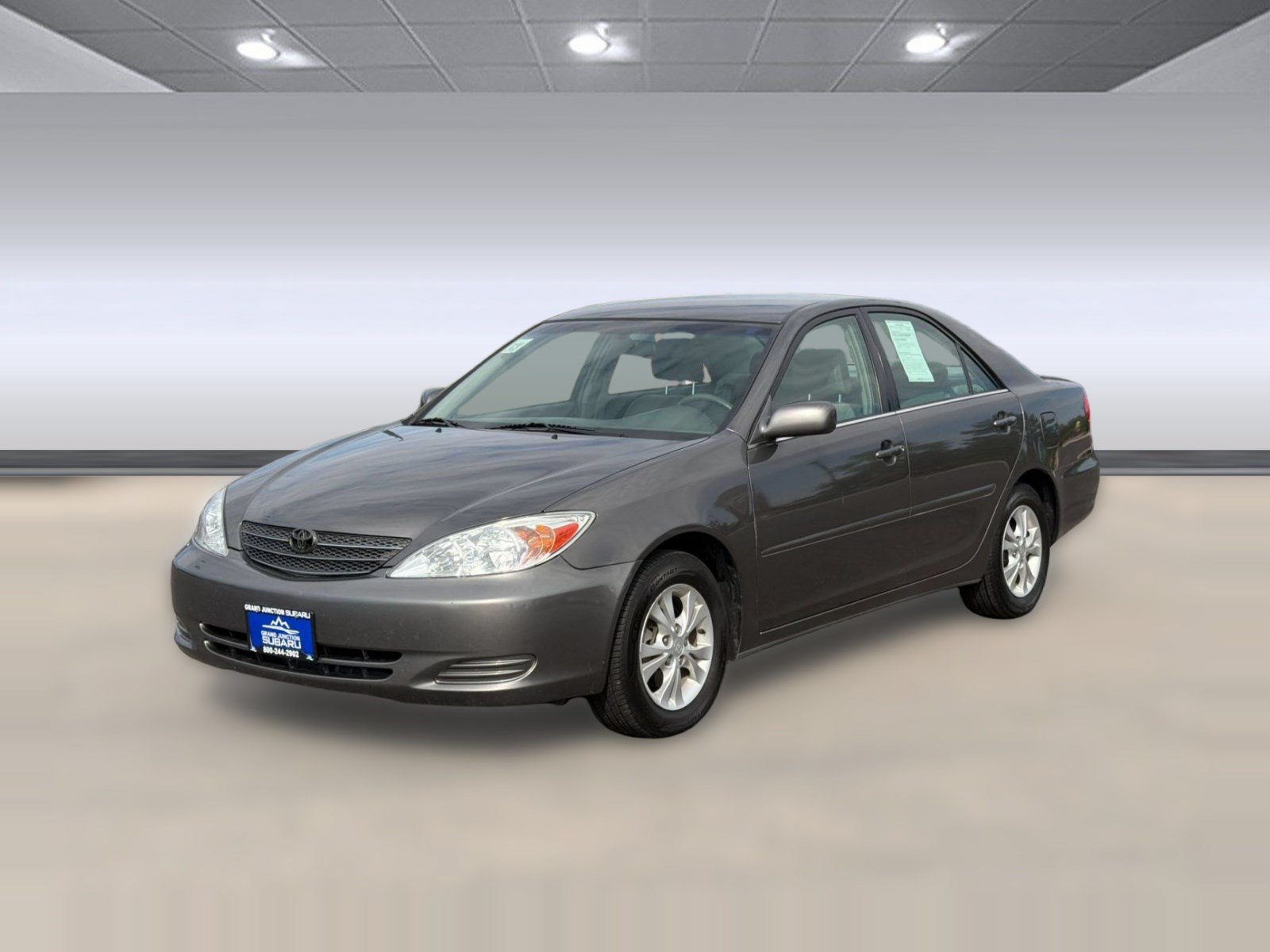 Used 2004 Toyota Camry LE FWD video 1