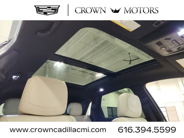 Used 2024 Cadillac XT5 Sportv AWD/4WD image 33