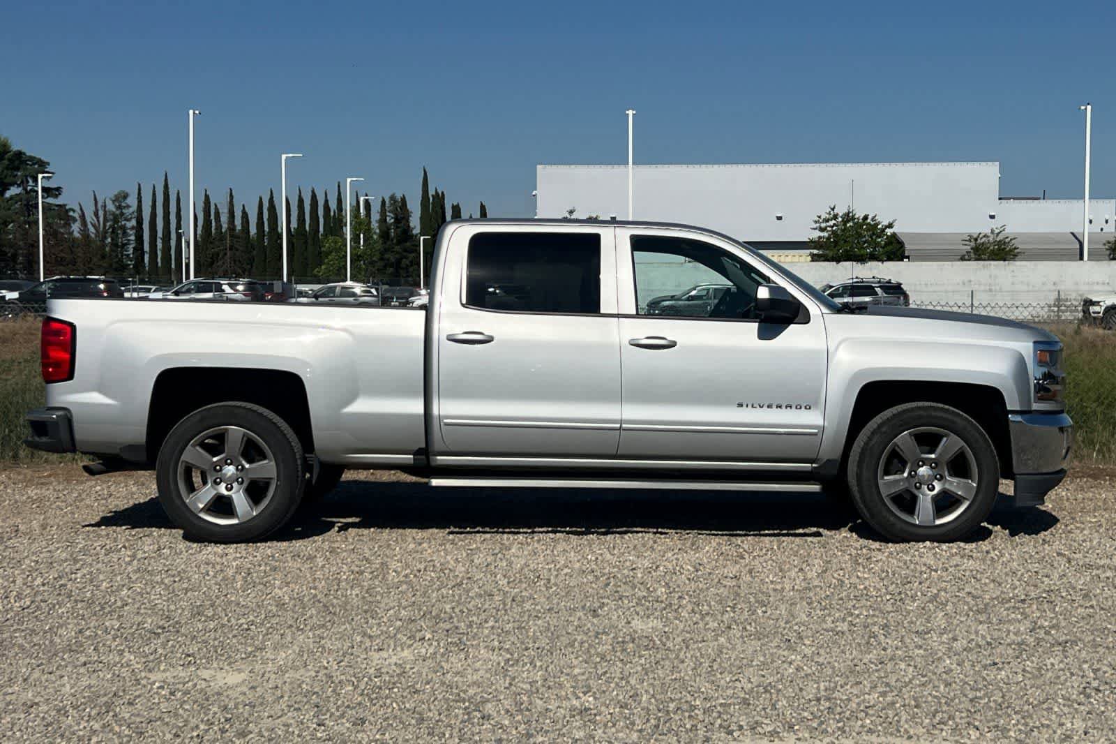 Used 2016 Chevrolet Silverado 1500 LT w/ All Star Edition RWD image 9