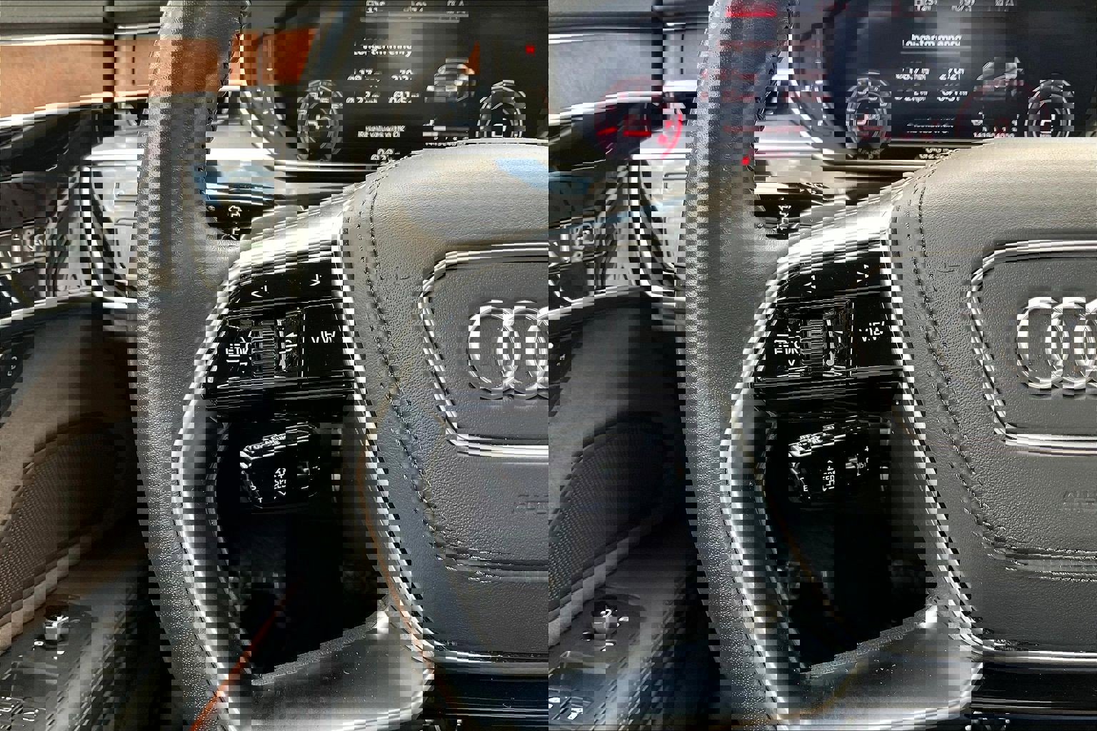 Used 2019 Audi A8 L 3.0T w/ Executive Package image 22