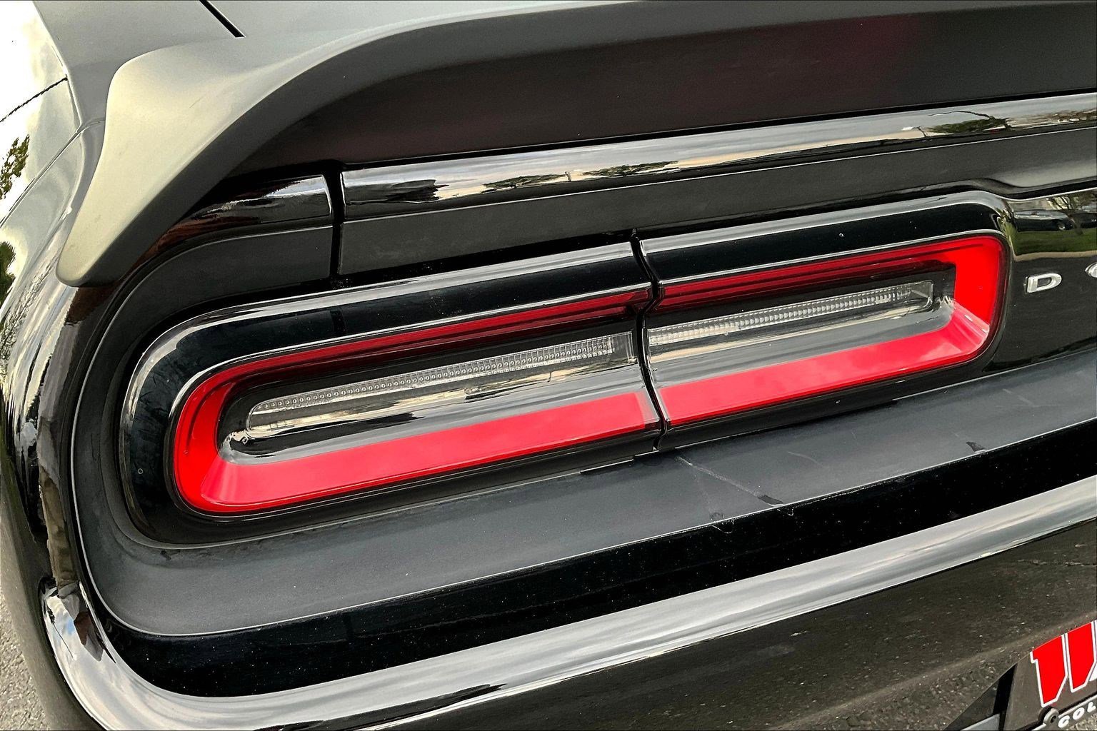 Used 2020 Dodge Challenger SRT Hellcat Redeye image 21