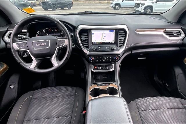 Used 2023 GMC Acadia SLE w/ Driver Convenience Package image 7