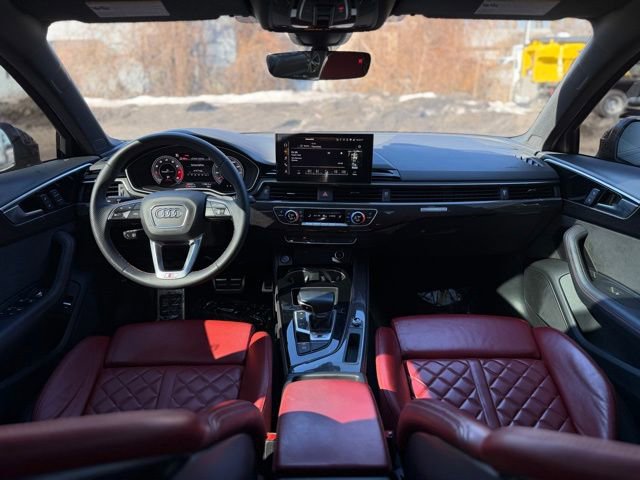 Used 2021 Audi S4 Premium Plus w/ Premium Plus Package image 17