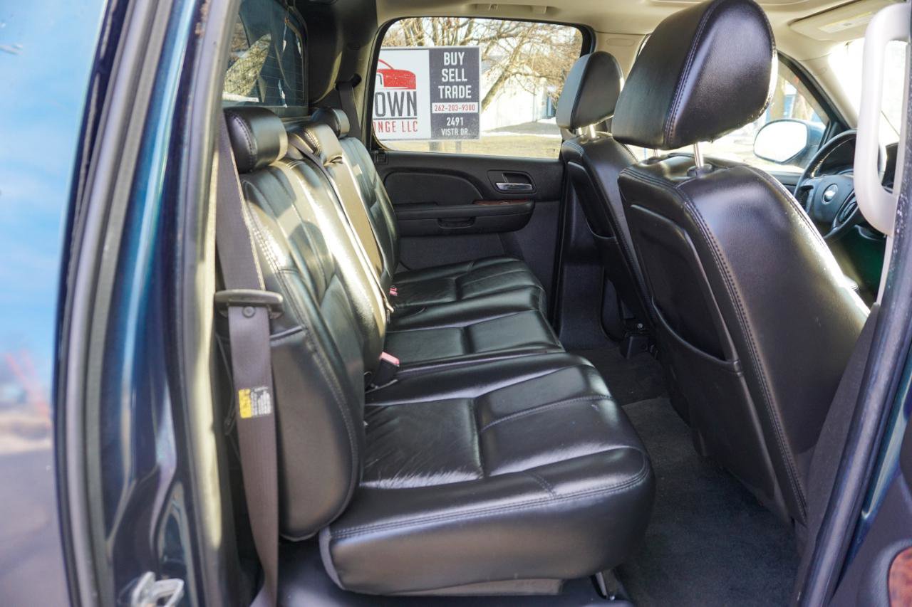 Used 2007 Chevrolet Avalanche LT w/ LT Preferred Equipment Group image 21