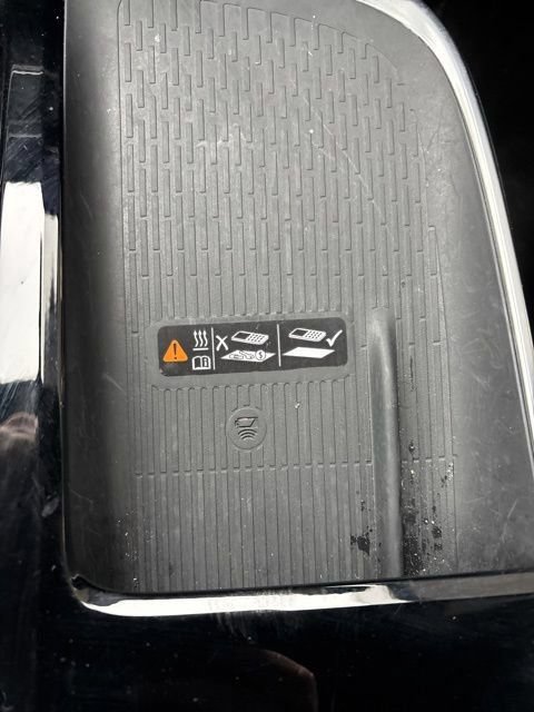 Used 2025 Buick Enclave Preferred AWD/4WD image 19