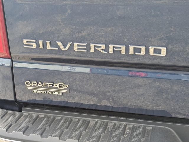 Used 2023 Chevrolet Silverado 1500 LT AWD/4WD image 30