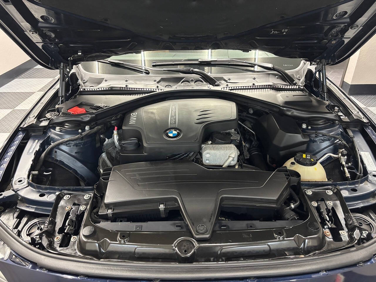 Used 2014 BMW 328i xDrive Sedan AWD/4WD image 26