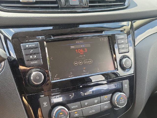 Certified 2021 Nissan Rogue Sport SV w/ Technology Package FWD image 28