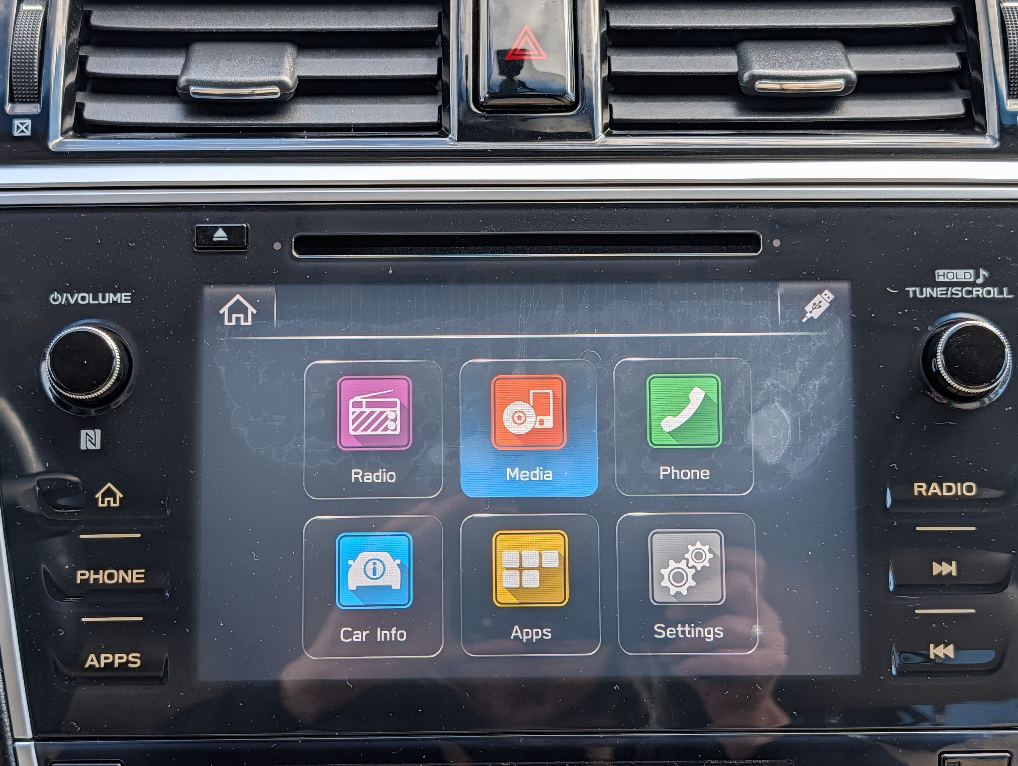 Used 2018 Subaru Outback 2.5i Limited AWD/4WD image 21